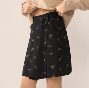 Naomi wrap skirt, size M
